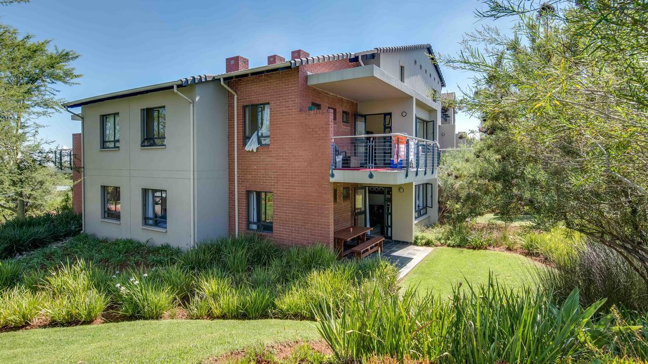 Jozistay @ Jackal Creek Apartments Roodepoort Esterno foto